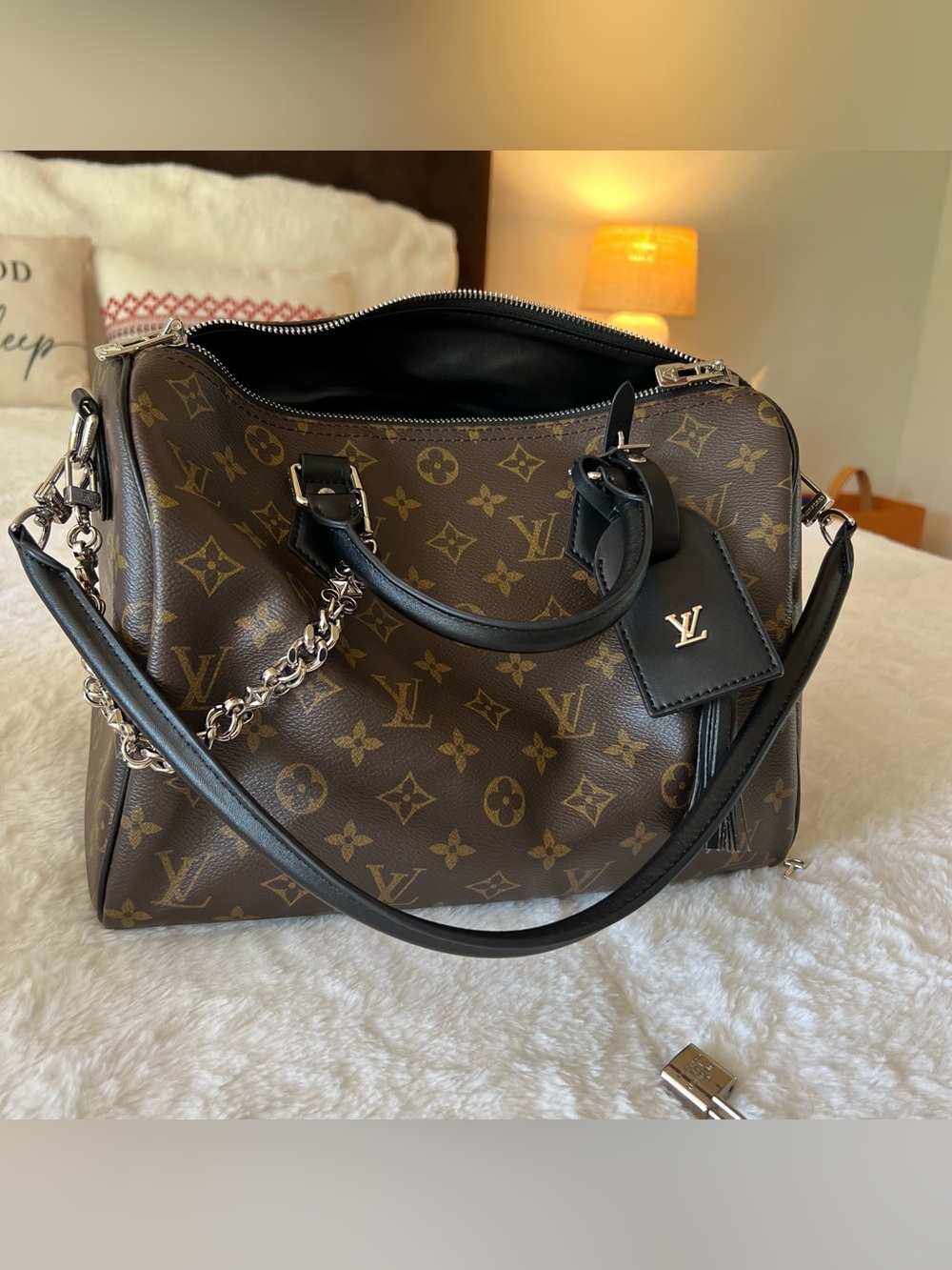 LV speedy soft black!! PLSSS READ THE DESCRIPTION!!!